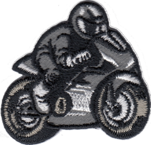 MOTO CON PILOTA GRIGIA