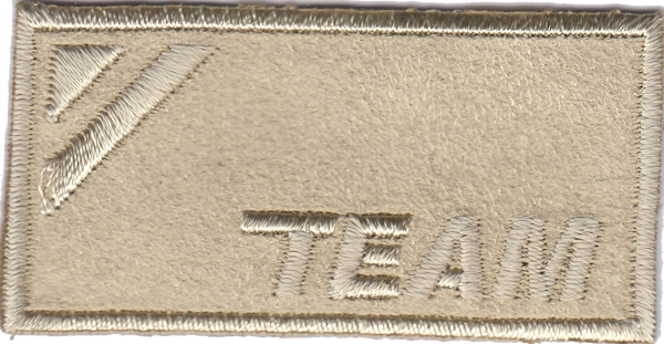 RETTANGOLO SCAMOSCIATO CON SCRITTA TEAM