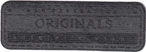 RETTANGOLO SOTTILE CON SCRITTA ORIGINALS