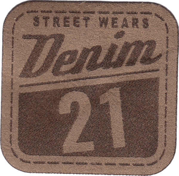 QUADRATO SOTTILE CON SCRITTA DENIM 21