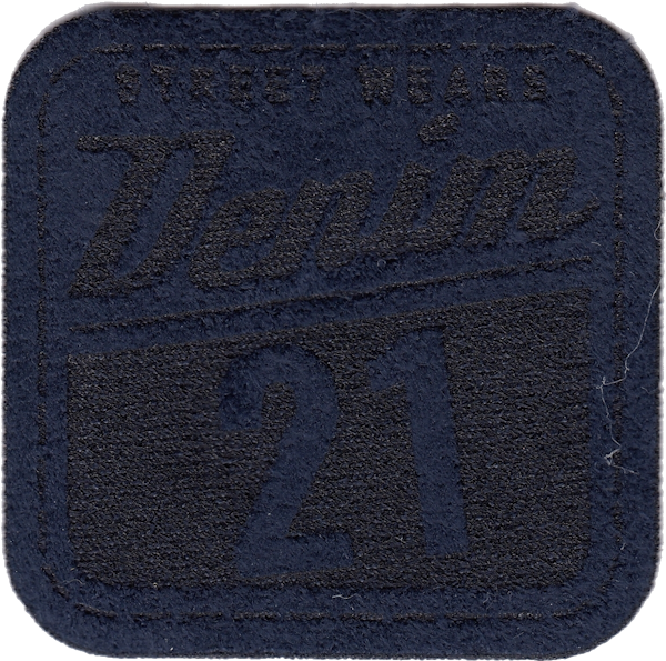 QUADRATO SOTTILE CON SCRITTA DENIM 21